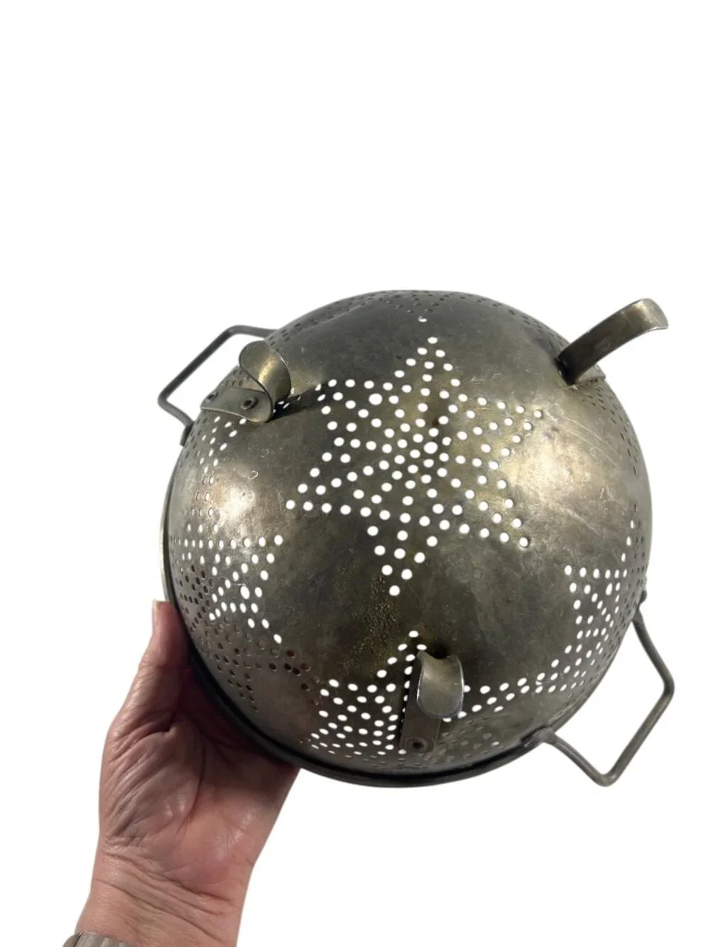 Vintage Aluminum Colander Strainer Stars Pattern Handles Rustic Farmhouse READ